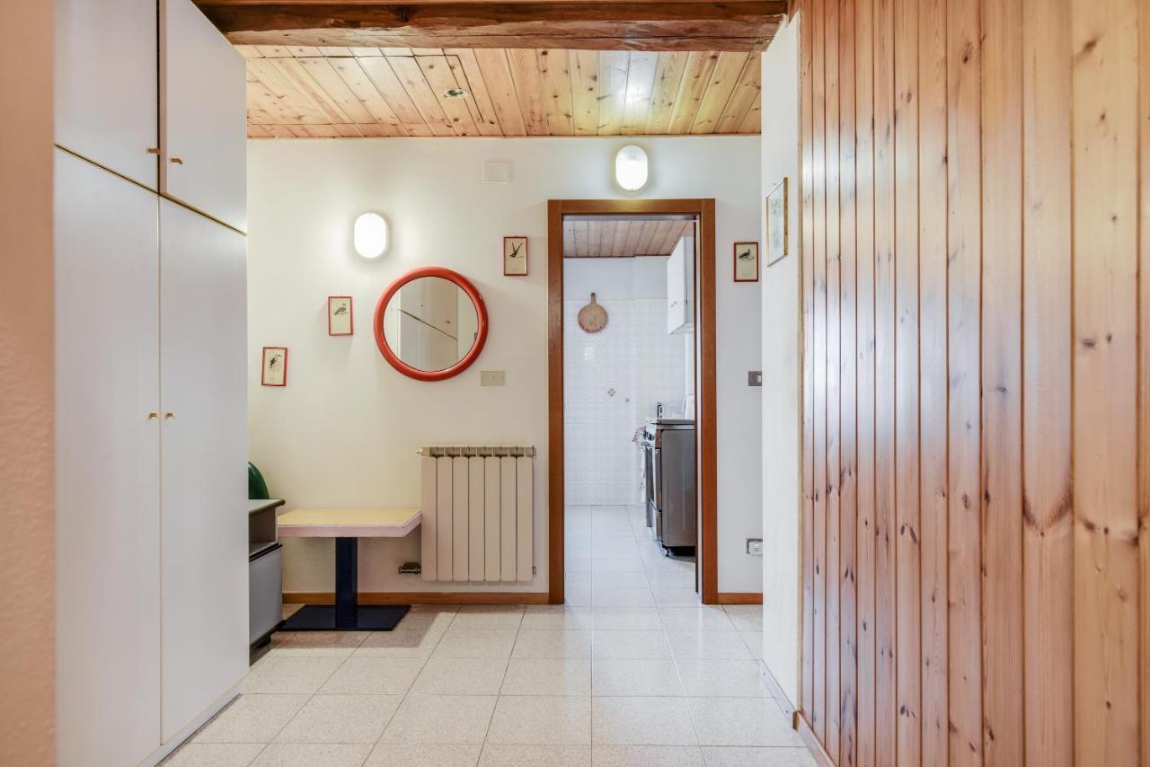 Mansarda Tra Le Dolomiti Di Brenta Apartment Bocenago Exterior foto